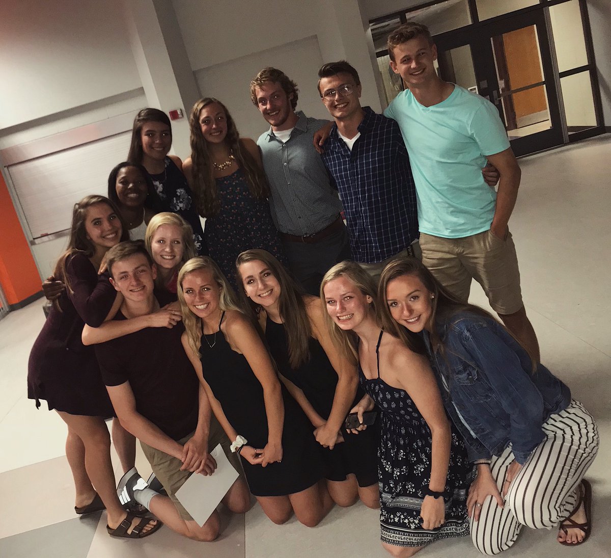 EmmaRoemer's tweet image. thank you @OHSTrackField for giving me this family who pushed me to be a better person and athlete while having fun. I’m grateful I got to try something new and feel more prepared mentally and physically for college athletics.