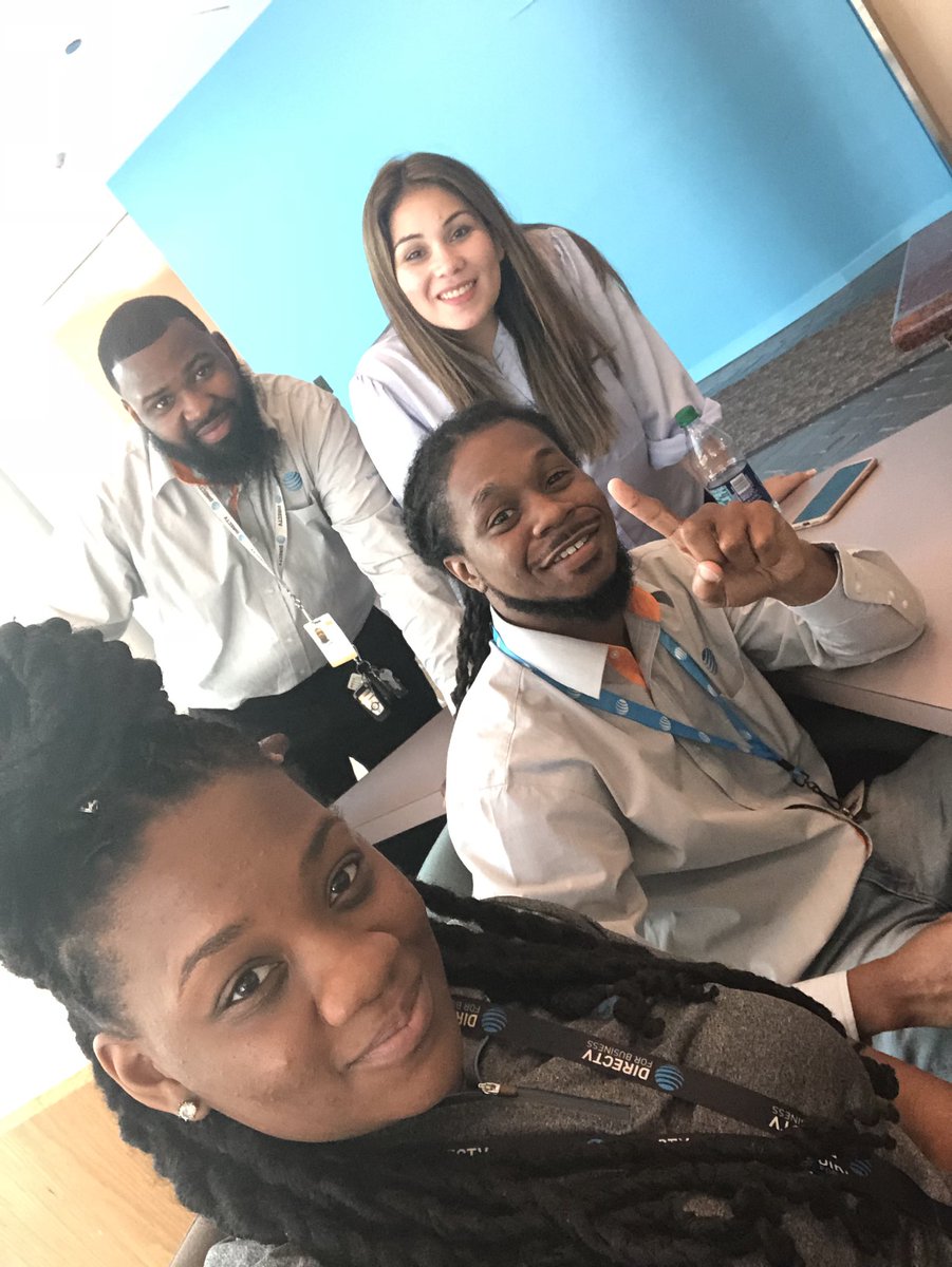 Preparing for the day with our awesome leader <a href="/MichelleDennin5/">Michelle Denning</a> #SquadMD #IHXecutioNERs #IHXLife #TrendingWithDenning