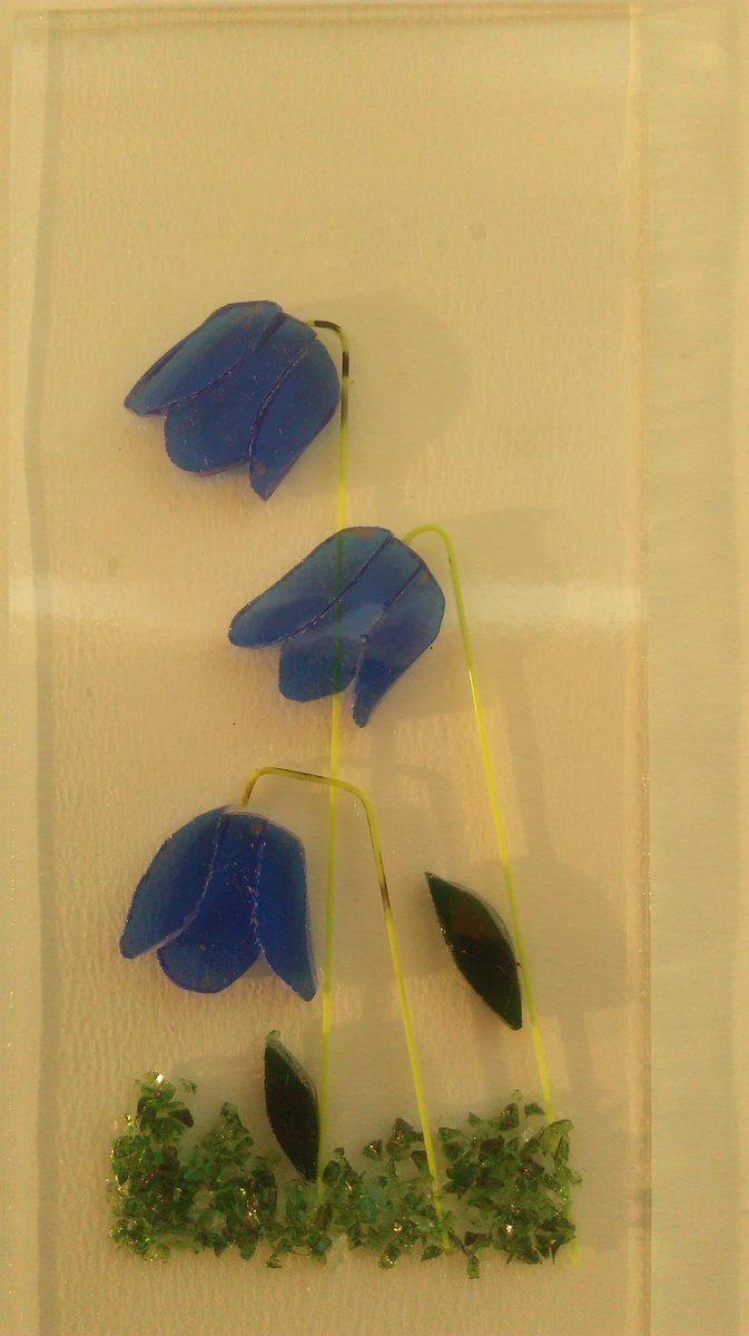 KerswellCreati1's tweet photo. #kerswellcreations #fusedglass #art #bespoke #kilnfired #Worcestershire #craft #handmade #glassfusing #glassart #frit #system96 #colourful #suncatcher #artist #gallery #studio #facebook #Etsy #eBay #handmadehour #bluebells
https://t.co/RYRcNfP0V7 https://t.co/3QzVFwHAXu