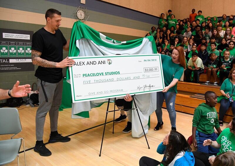 celtics's tweet photo. Students at the Beebe School accepted the @alexandani Give and Go challenge to increase their physical activity this month sparking a donation to @PeaceLoveRI! ✌️💚 #CelticsAssist https://t.co/zSmJyMSa6r