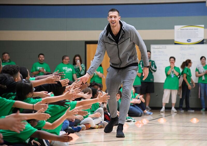 celtics's tweet photo. Students at the Beebe School accepted the @alexandani Give and Go challenge to increase their physical activity this month sparking a donation to @PeaceLoveRI! ✌️💚 #CelticsAssist https://t.co/zSmJyMSa6r