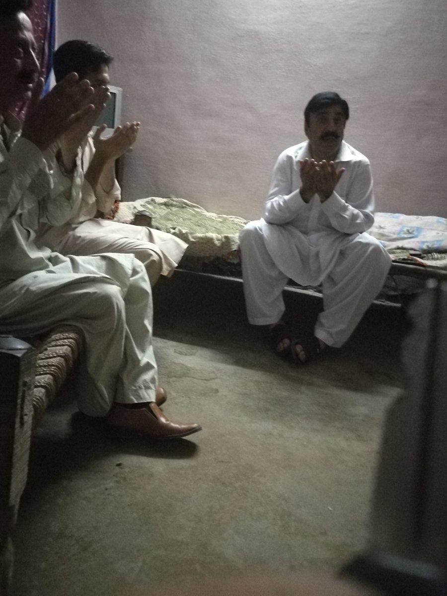 Hidayat03219070's tweet photo. Organizer kpk @PJDPofficial @Hidayat03219070 Advocate anchor and analyst, Condolences on the father death of Advocate Peshawar in Peshawar kpk . https://t.co/RRdz0F6xcM