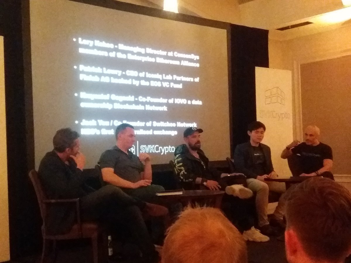 CCDigital's tweet image. Nice panel of ex-institutional investors and entrepreneurs talking about why blockchain matters ... data and decentralisation  @SVK_Crypto #svkcrypto