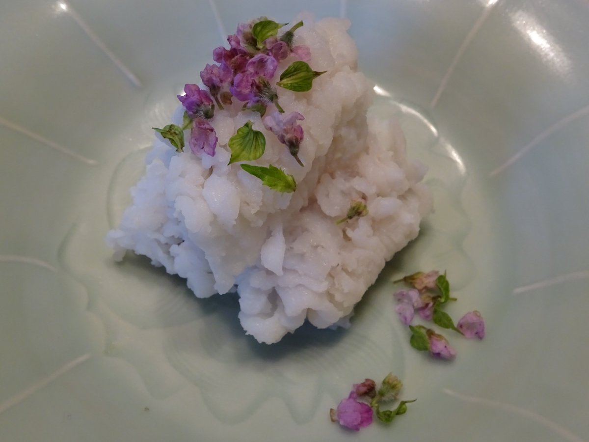 如月真弘 鱧落とし 花穂紫蘇と梅肉で 如月真弘 鱧落とし 花穂紫蘇と梅肉で