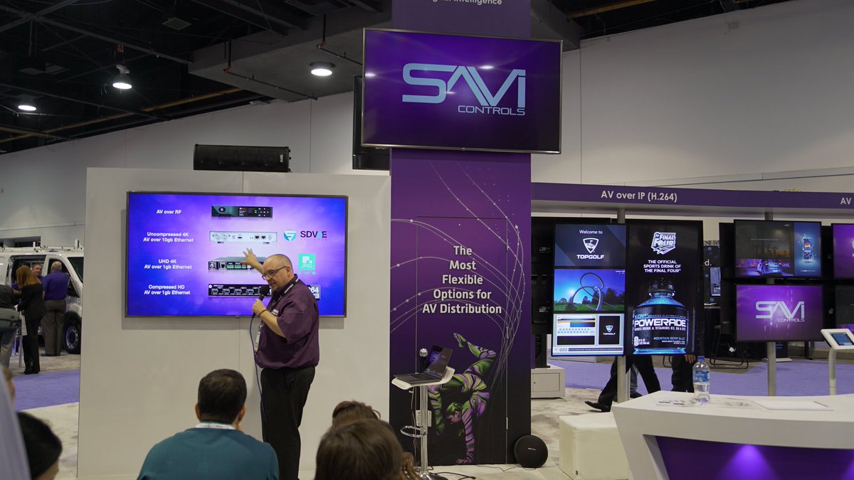 ZWerblo's tweet photo. #infocomm update: @ZeeVeeInc has some great presentations going on! #msInfoComm18 @ProAVmkt https://t.co/wMRrcc3GTi