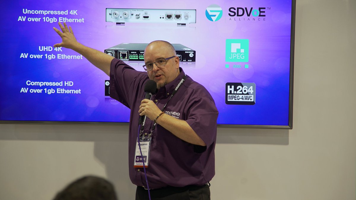ZWerblo's tweet photo. #infocomm update: @ZeeVeeInc has some great presentations going on! #msInfoComm18 @ProAVmkt https://t.co/wMRrcc3GTi