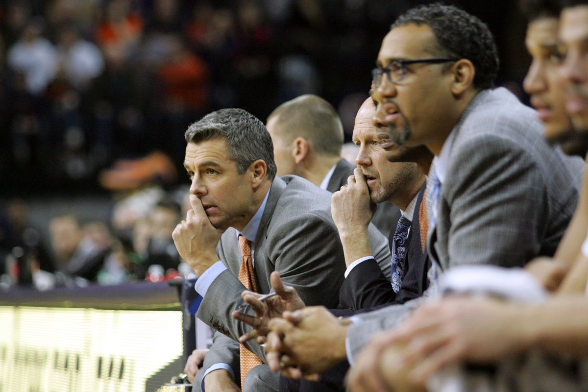 TheFutureHoops's tweet image. #questions from the scouts! How’s the grades? Is he coachable? How is he off the court? Can he handle adversity? Lastly does he or she put in the work during the offseason? #checkyes 💯