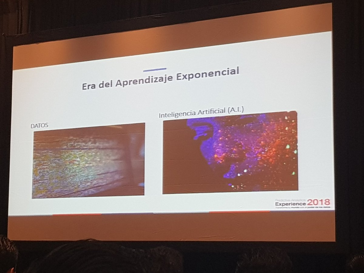gabilooo's tweet photo. "Ante una cantidad infinita de datos, tendremos distintos resultados al analizarlos." #PAExperience18 https://t.co/D4mG8pOsns