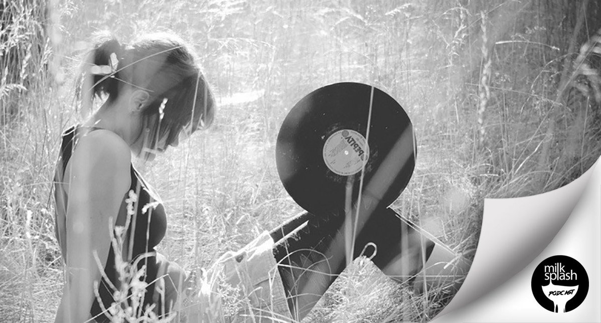 milk_splash's tweet photo. Oh, it's summer! Now with a vinyl player to the nature.
New mix soon...

#milksplash https://t.co/T5AL4FmtwA