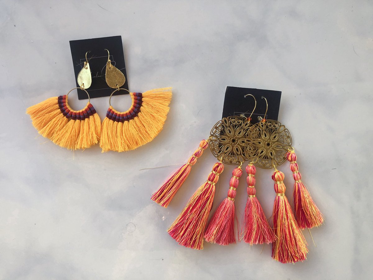 boring earrings? what’s that? 🤔 stop wearing boring earrings and get ready 4 the summer with some #tasselearring, or much better with the merigold fan tassels and tripleknot in tangerine 🧡