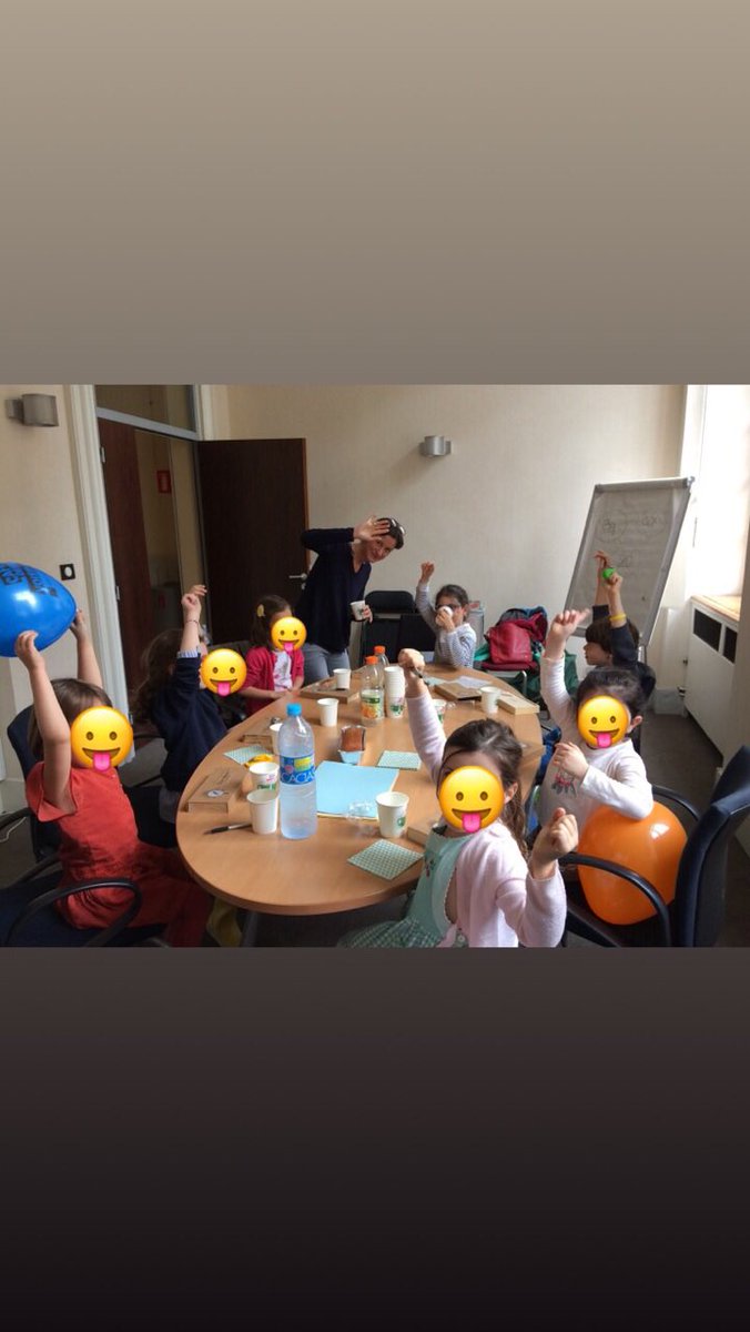 VBeux's tweet photo. @BernadetteRagot Dans le cadre de cette belle expo, aujourd'hui c'était le jour de l'atelier enfants pour des artistes en devenir! Merci aux adultes qui ont encadré cette activité très appréciée et merci aux enfants pour leur créativité! https://t.co/3Fa2PP5Kkl