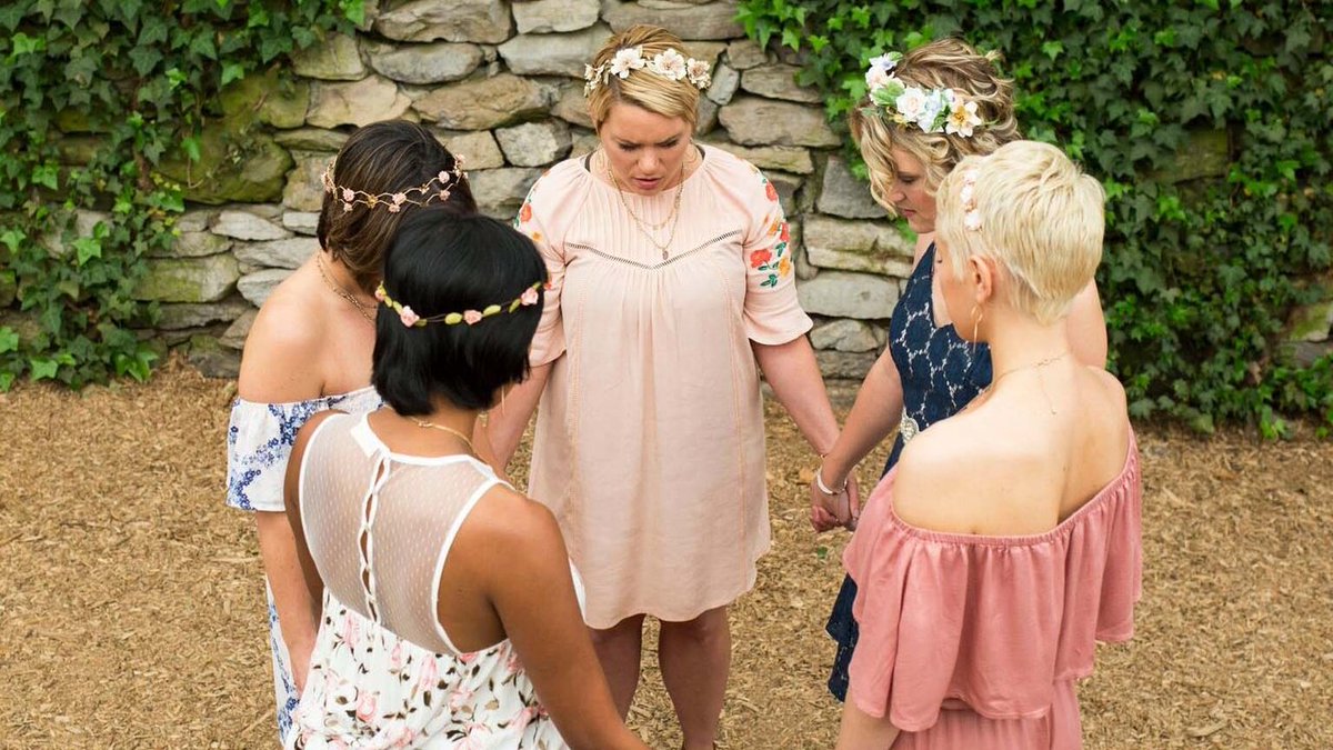 Altard_State's tweet photo. Alone, we are only as strong as ourselves. Together, we are unstoppable.

This season, help us honor the courageous women who've battled cancer by stopping in our stores and adding a name to our rock garden so that we can pray for each and every person. #ASGiveStrength https://t.co/jAxTyD1oct