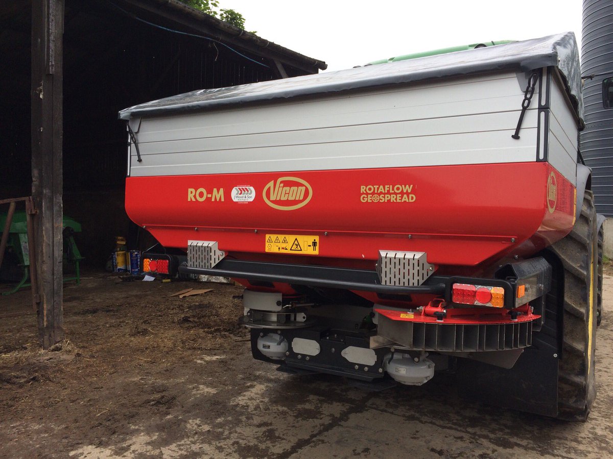 JWoodandSon's tweet photo. Another Vicon spreader delivered and installed today @KvernelandGroup #geospread great support from the Vicon team once again https://t.co/uCQC2mTX2P