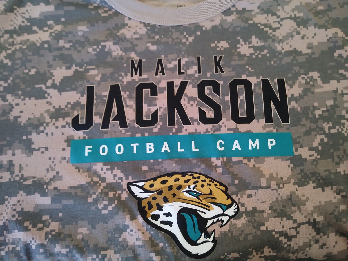 VividImagesUSA's tweet image. #JACKSONville #Number97 #FootballCamp