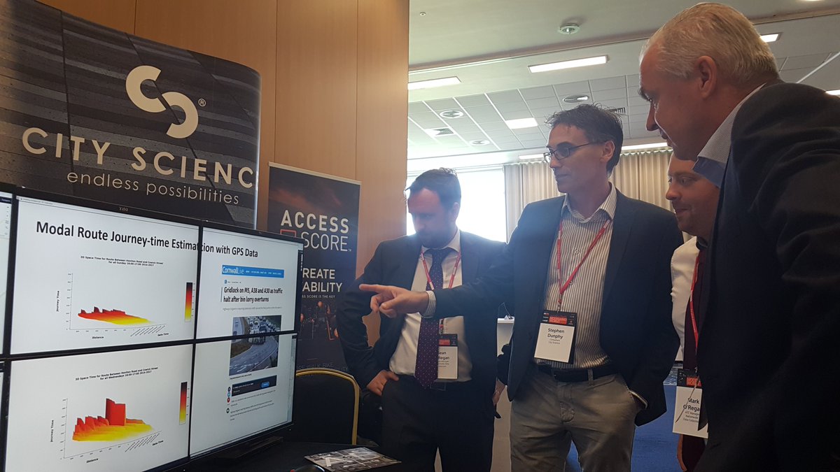 CityScienceUK's tweet photo. The team have been showcasing our exciting new network resilience tools at #modellingworld2018 π #resilience #analytics #bigdata #traffic https://t.co/K2cYJAmveQ
