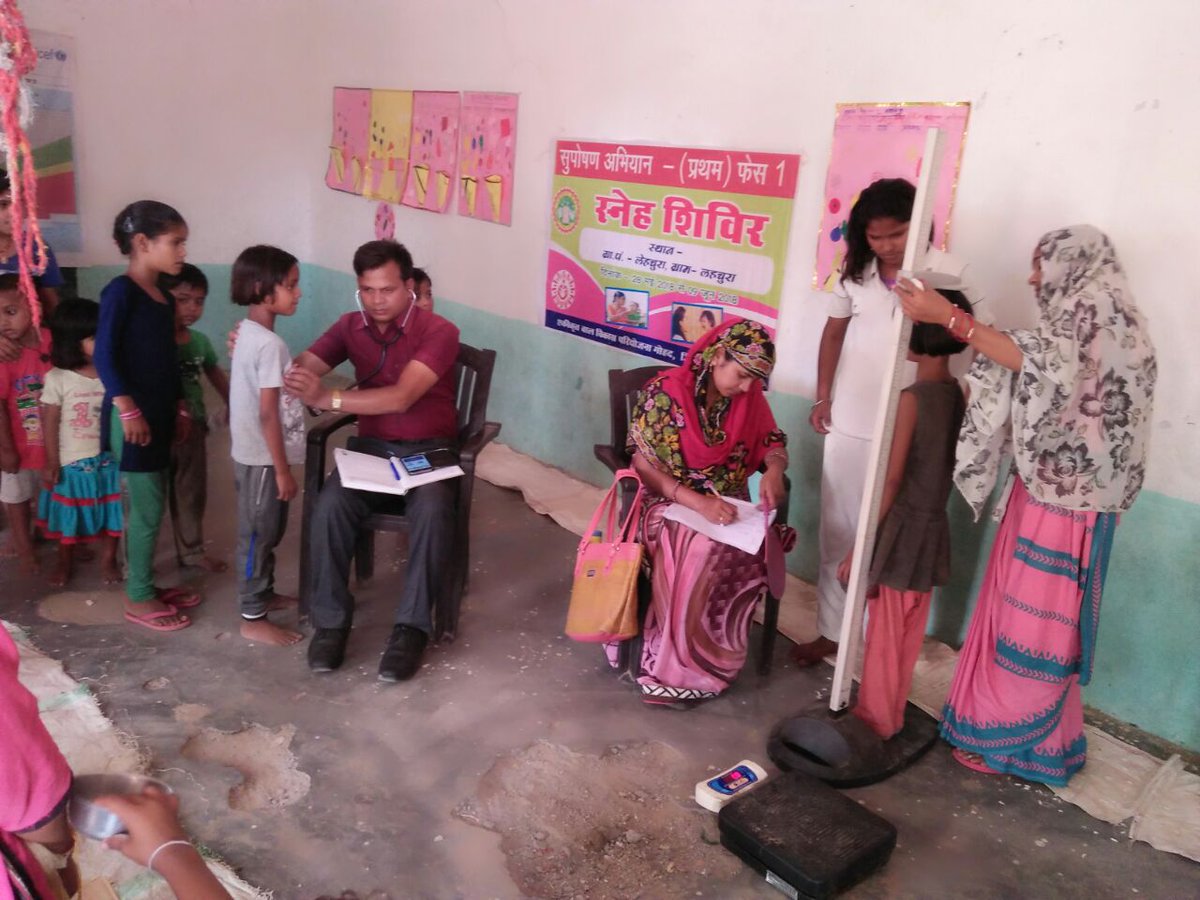 DrRNBaghel2's tweet photo. #JusticeForFarmers
#Justice4SamvidaMP
#AyushmanBharat
#AYUSH
Today I organise health checkup camp in lahchurekapura village Malanpur bhind,examine all children provide a better health care facility.
Under programm rbsk in sneh shivir organise by mahila baal vikas vibhag. https://t.co/r0L2PxEoNG