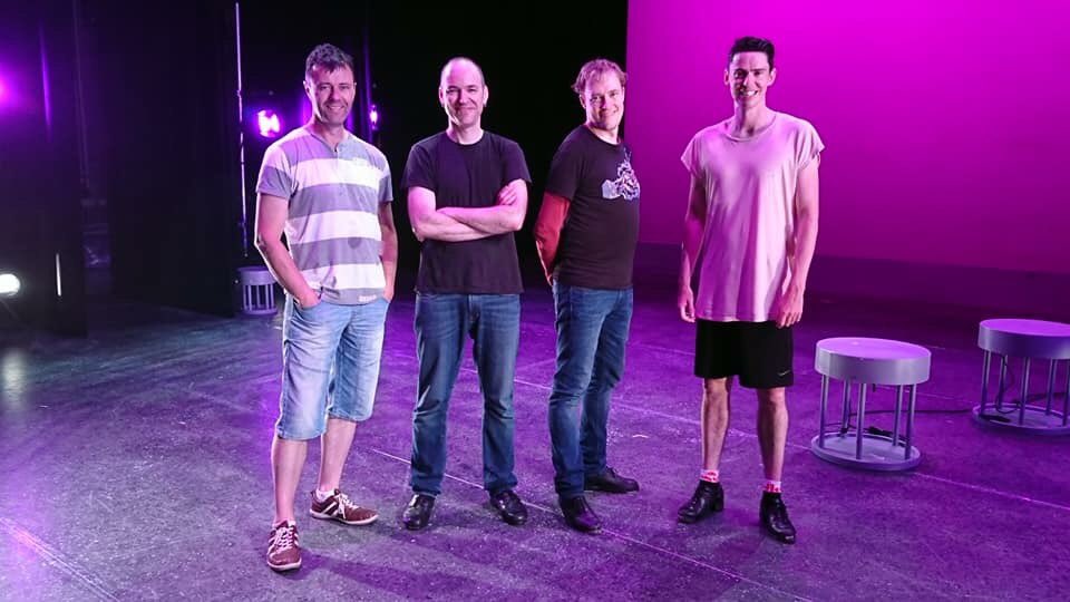 siamsatire's tweet image. The ANAM crew are back together for a three week run of the show here on #Tralee 
Opening night tomorrow at 7.30pm! @creativeirl @rte #anamshow #stepdancing #appalacianflatfoot #ottawavalleystep #munnixNorthkerrystyle #modernirishstep #irishmusic #irishdance #irishsong #seanos