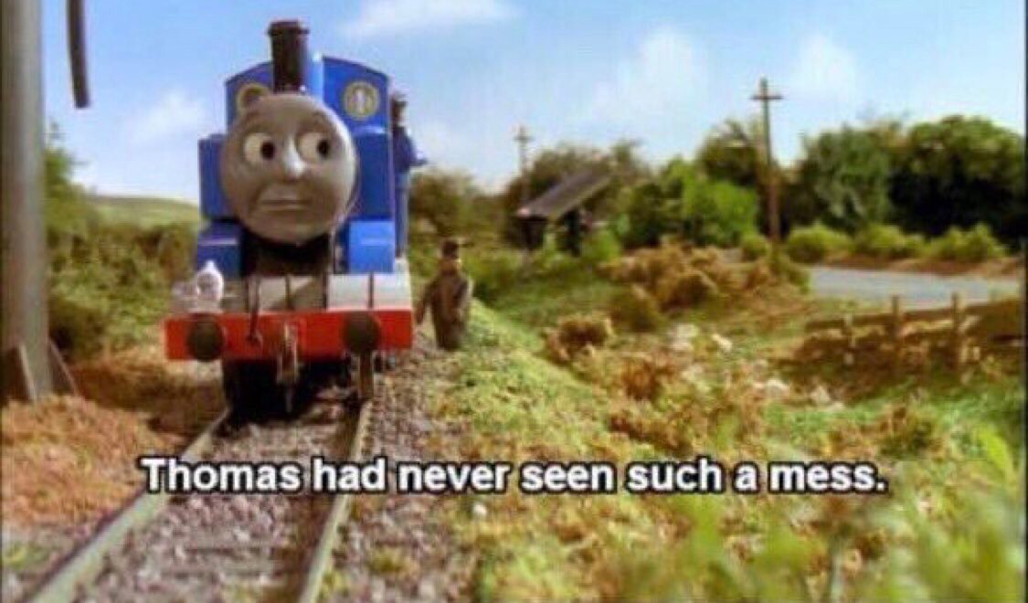 WeedPorns's tweet photo. When your friend tries rolling a blunt for the first time https://t.co/eUqlPPQy0P