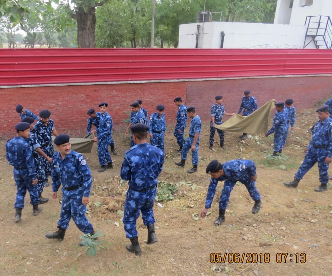 #BoldInBlue on the mission of spreading greenery. #114RAF planted saplings around the campus and reached to nearby villages to spread awareness about plastic pollution. These men will nurture saplings till the plants turn to trees. #BeatPlasticPolution
#WorldEnvironmentDay