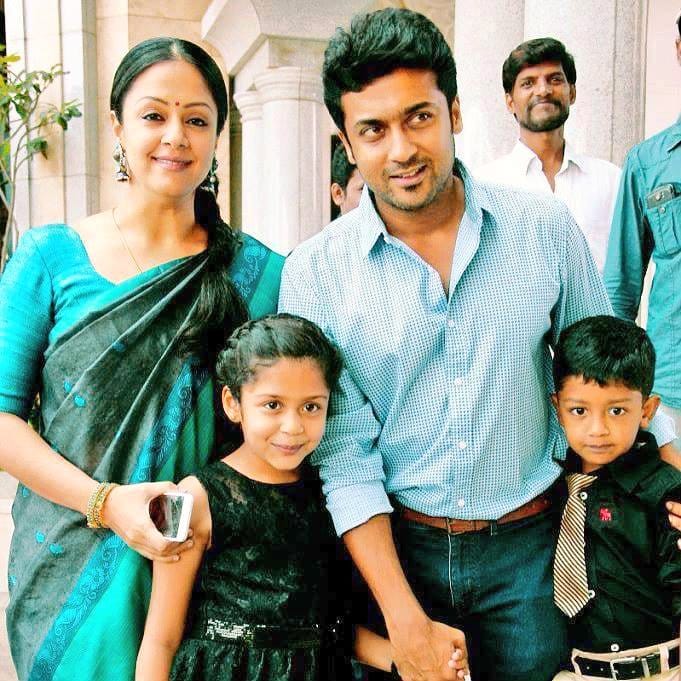 Jinu_suriya's tweet photo. Advance Happy Birthday to our #KuttySingam #DevSuriya 🎂
♥️😊  😎 😘🎊🎉
#HBDDevSuriya #HappyBirthdayDev
#PrinceDev #HappyBirthdayKuttySingam
@Suriya_offl @rajsekarpandian https://t.co/qxPcqpFNLm