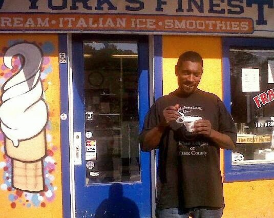 djElimu Fact #10

I 💛 #vanillabean ice cream 
(w/little flakes of the bean)
@CoolSuppliers