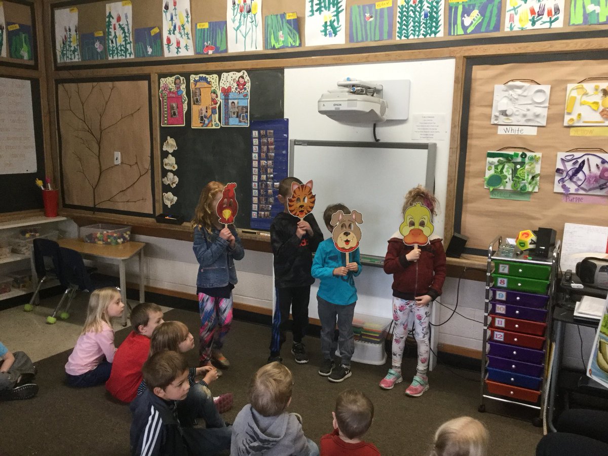 WPSKindersRoom4's tweet photo. Little Red Hen https://t.co/9C42moK4wy