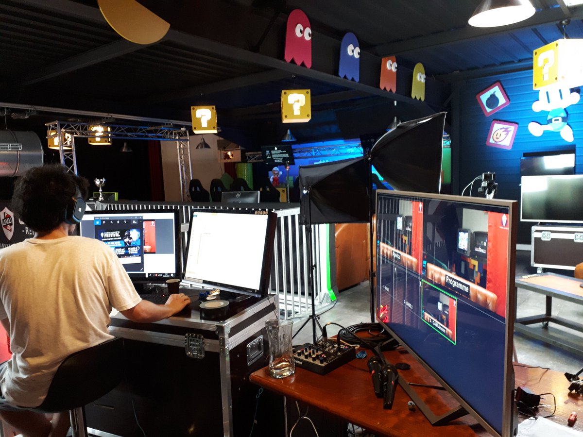 HeliosGamingFR's tweet photo. On se prépare pour le #Helios live !

Rdv à 18h sur notre page Facebook 👉 https://t.co/cozCNUCyjJ https://t.co/SPHyaN21fO