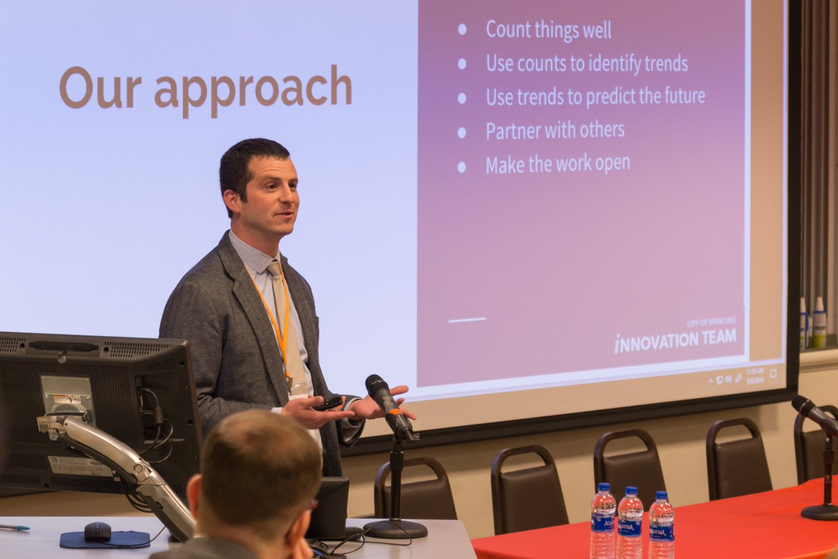 iSchoolSU's tweet photo. Sam Edelstein, Chief Data Officer for the City of Syracuse (@Syracuse1848) – and an iSchool alumnus! – outlines the city's use of data to address infrastructure issues. #UpstateDataSummit https://t.co/ujmojNsTg5