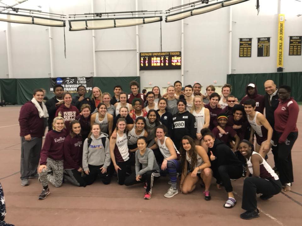 EarlhamXCTF's tweet photo. Where else can you go to college with students from 63 different countries and 47 different states?  No fake diversity photos here!  #unique #GoQuake #whyearlham #embracetheweird https://t.co/OInDL8dRnR