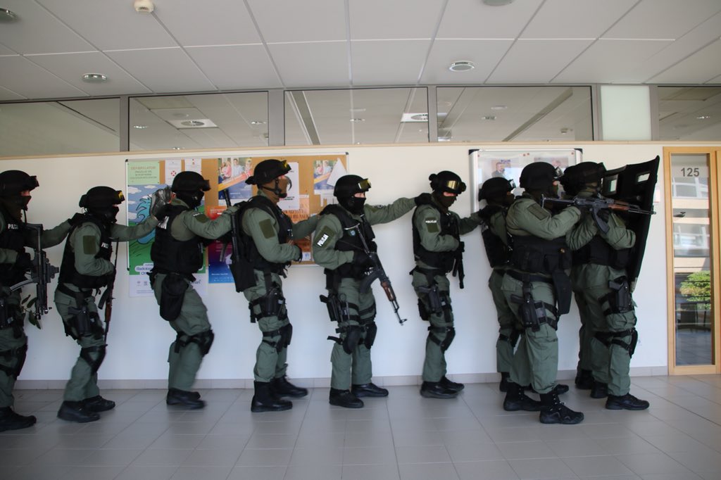 Ćwiczenia na <a href="/WNPiD/">WNPiD UAM</a> amu.edu.pl/dzialalnosc/me…