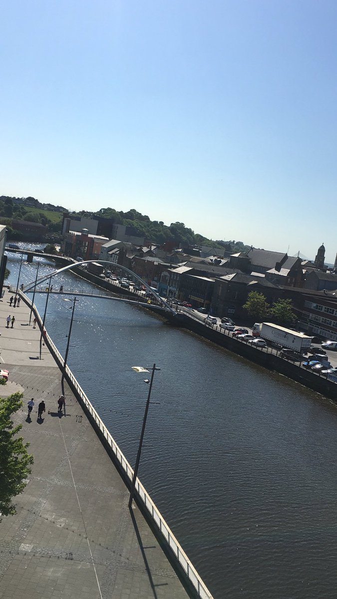 <a href="/visitdrogheda/">Visiting Drogheda</a> <a href="/DroghedaLouth/">Drogheda Louth</a> <a href="/VisitDrogheda1/">Visit Drogheda</a> <a href="/louthcoco/">Louth County Council</a> <a href="/droghedaleader/">Drogheda Leader</a> <a href="/DroghedaLifecom/">DroghedaLife.com</a> <a href="/RTEWeatherNews/">RTEWeatherNews</a> @TV3Ireland @deric_hartigan 

#Bridge across #theriver in ☀️☀️

#Lacy’s_bridge over <a href="/Boyne/">BOYNE</a> <a href="/Drogheda/">drogheda</a>