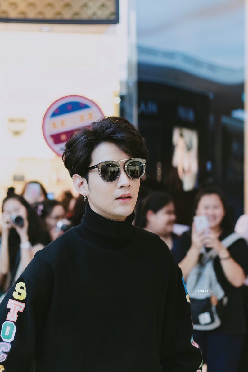 ppporpan's tweet photo. -06.06.18-
#ขุณขิมมอญ
#ปารูปให้คิมเซฟ 
#MCMThailandshop
#MCMCafe https://t.co/CmSFx7pWhk