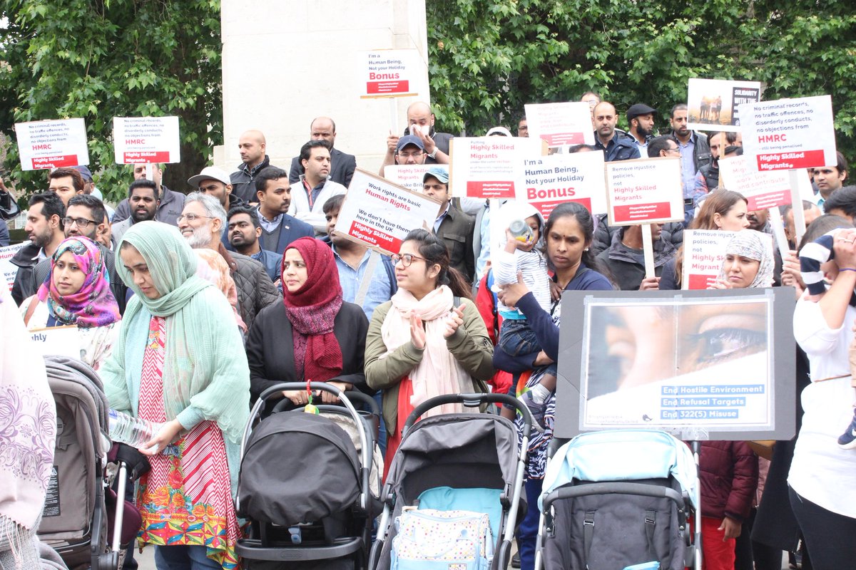 HighlySkilledUK's tweet photo. #HighlySkilledMigrants 4th protest yesterday against @ukhomeoffice #HostileEnvironment. This virtual prison is creating distress and anxiety in our lives leaving us miserable and helpless. 
@JCWI_UK @migrants_rights
#Windrush #PoliticsToday #Commonwealth 
#SupportHighlySkilled https://t.co/H5p0IFziBP