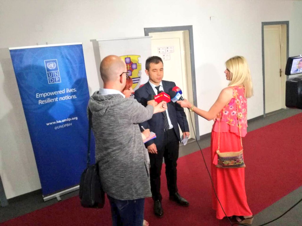 UNDPBiH's tweet photo. Proud to sign a 2 million BAM agreement with the Mayor of #Doboj to help build a new and disaster resistant #sanitationsystem for the city - better quality of life for more than 20,000 people! More info here: https://t.co/ftY6UelOUS https://t.co/SBiEGmJBjV
