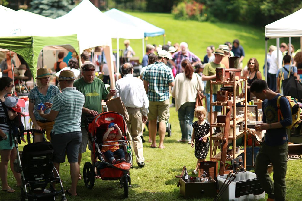 That's right <a href="/goodhood_/">GOODHOOD</a>, we're back this season with outdoor markets at Ashbridge Estate and the Distillery District! Our first market is THIS SUNDAY at Ashbridge Estate (1444 Queen St. E.) in the heart of Leslieville! Come by from 10am - 5pm 💛 buff.ly/2J7OUVf