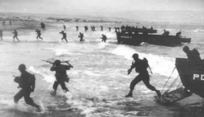 LincolnAndGrant's tweet photo. Just a picture of some college-age kids leaving their safe spaces… 74 years ago today. https://t.co/uofpkmb8jw