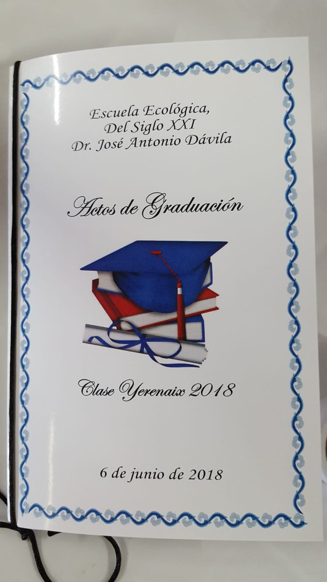 YashiraMLebron's tweet photo. Actos de Graduación de la Esc. José Antonio Dávila muchas #Felicidades #Graduaciones2018 #BayamonDist8 https://t.co/PELK8GBm0e