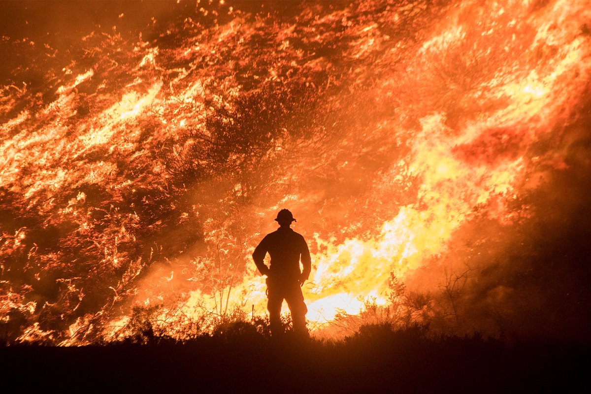 HeatherLeuning's tweet photo. Firefighters train 4 hours a day, 208,000+ hours a year. Learning isn’t a one time thing for @VCFD. It’s a 24/7/365 commitment @AdamCSOD @MichelleHaworth 

TODAY: Join @VCFD at 10:30AM to hear how it uses @CornerstoneInc to train firefighters &amp; #NavigatetheFuture #CsodConf18 https://t.co/9krfaO4mBv