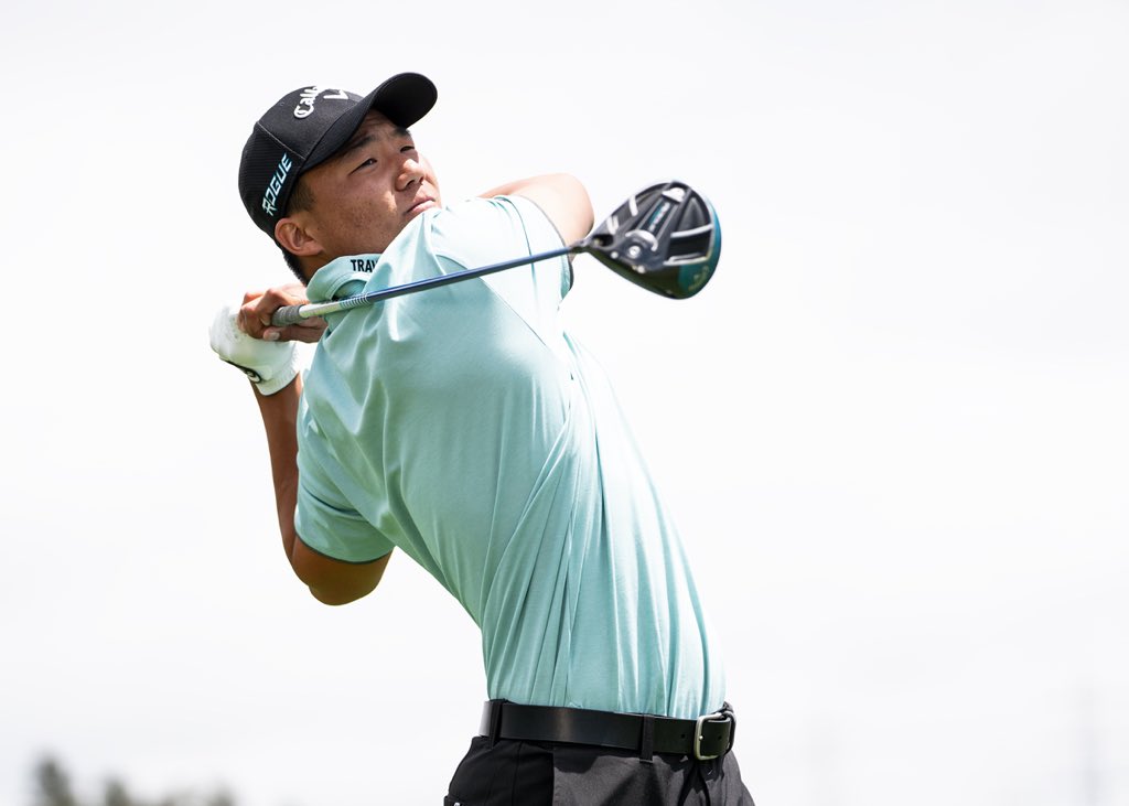 YoungerGolf's tweet photo. No surprise but a solid acquisition for @CallawayGolf who lock down U of Oregon/ @jacknicklaus Award winner @NormanXiongGolf to a multi-year gear &amp; @TravisMathew apparel deal. 
Xiong becomes first pro signed to both portfolios by Chip Brewer &amp; the Chevron brand. https://t.co/ZUuViJ6QZy