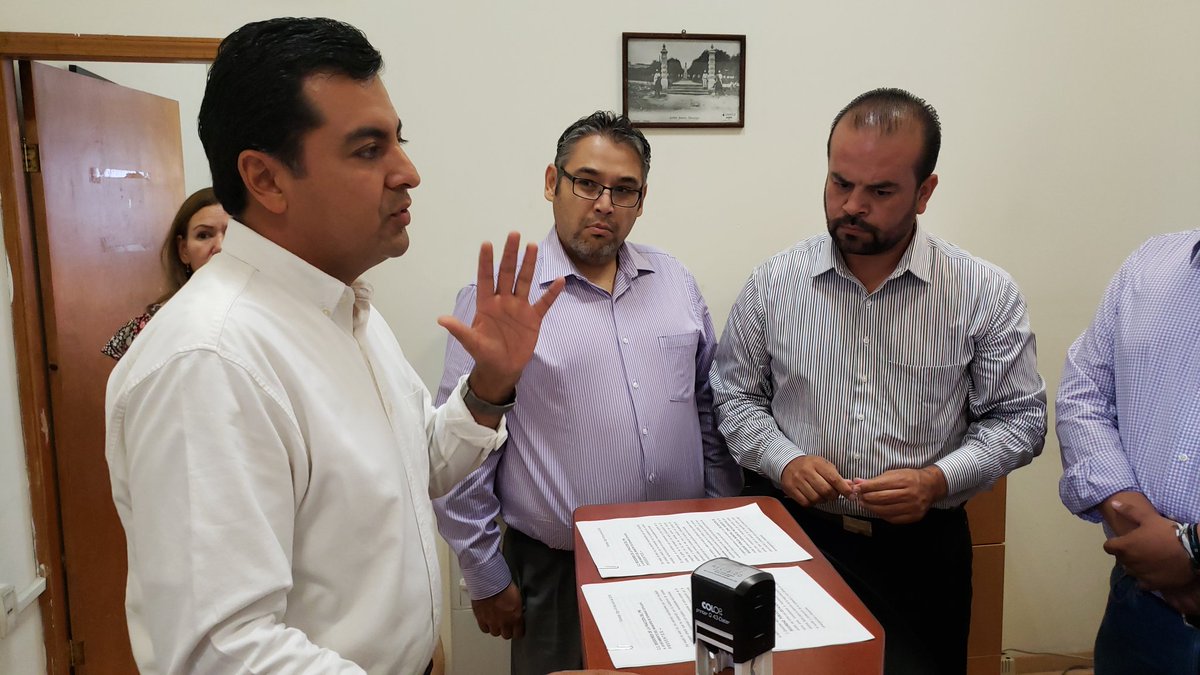 manuelherrera1's tweet image. Hoy en mi calidad de ciudadano presento las 5 acciones para el desarrollo equilibrado del sureste del municipio de #Durango #AhoraSí