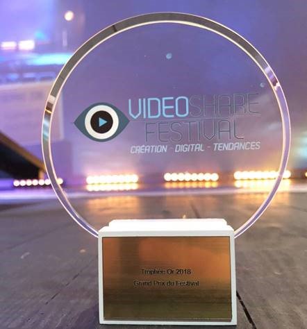 Videoshare-Festival – Une 1ère édition qui a été au RV de ses ambitions ! Félicitation aux talents qui ont imaginé, produit ou diffusés les 250 vidéos engagées en compétition dans les 17 catégories et 8 Prix Spéciaux ! Tout le palmarès est en ligne bit.ly/2Jex9HH.