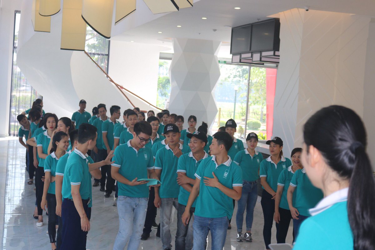 Lê Ngọc Bách tweet media