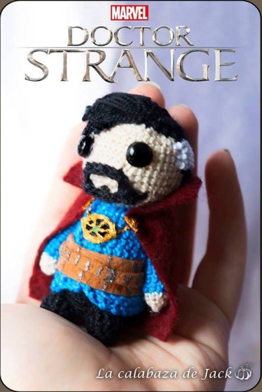 frikiarea's tweet photo. Alucino al ver el trabajado de LaCalabazadeJack ¡Estos #Amigurumis me chiflan! *^_^* 
Si queréis ver más o comprar alguno: https://t.co/xVcNMugzv5 https://t.co/xzienn61w9