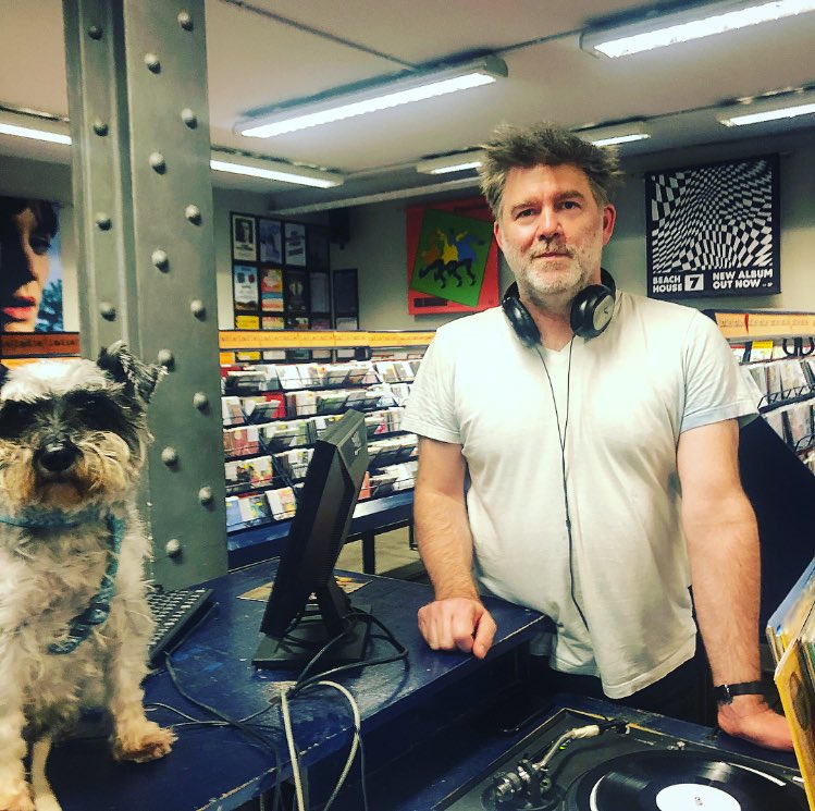 PiccadillyRecs's tweet photo. Great to have James Murphy from @lcdsoundsystem in today doing a bit of record shopping before their gig at the Apollo tonight. He stayed for ages, bought loads of records and was actually, really really nice. Enjoy the gig.

#IusedtoworkintherecordstoreIhadeverythingbeforeanyone https://t.co/04nHnsGM8I
