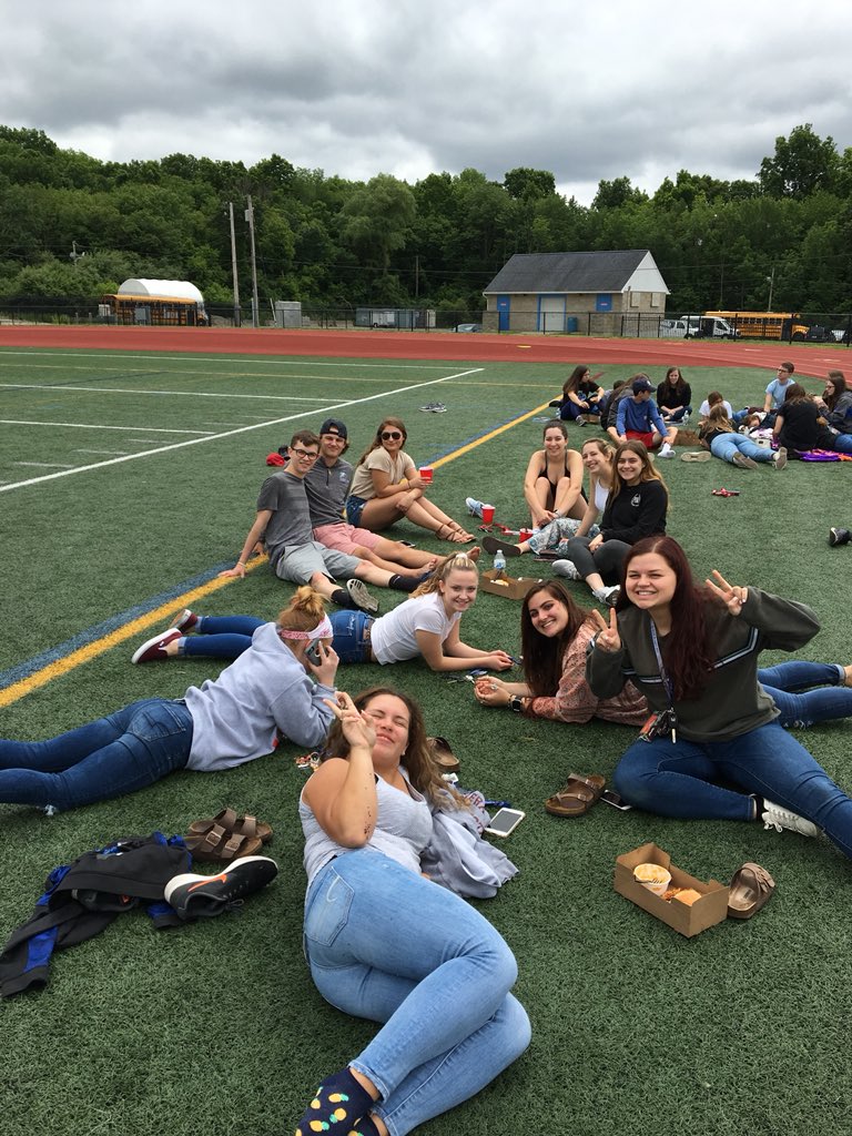 CHS Class Of 2018 tweet media