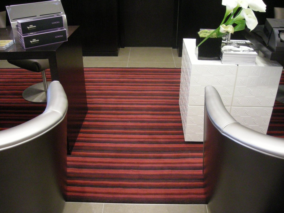 ferreirasarugs's tweet image. Nespresso Store Project
📌Paris
Find more: ferreiradesa.pt/projects.php?p…
#store #designstore #nespressostore #nespresso #paris #rug #decor #storedecor #luxurydesign #luxurydecor
