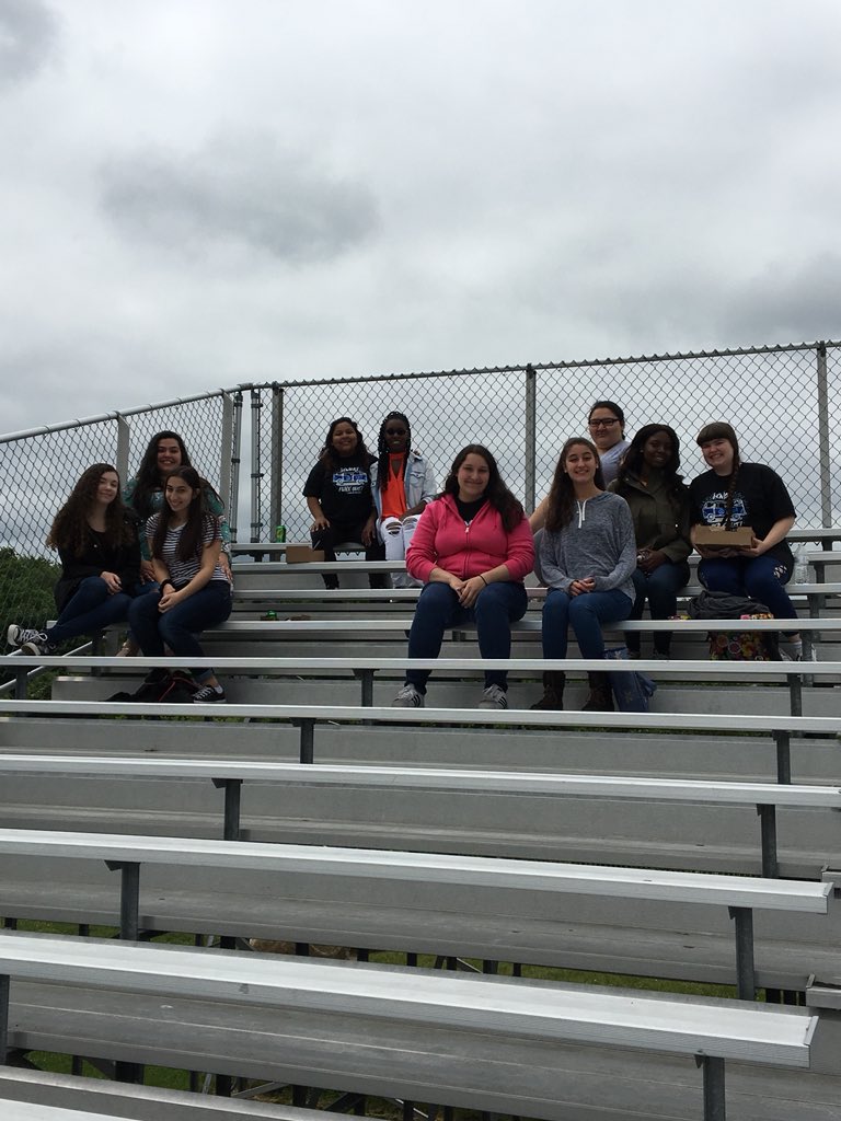 CHS Class Of 2018 tweet media