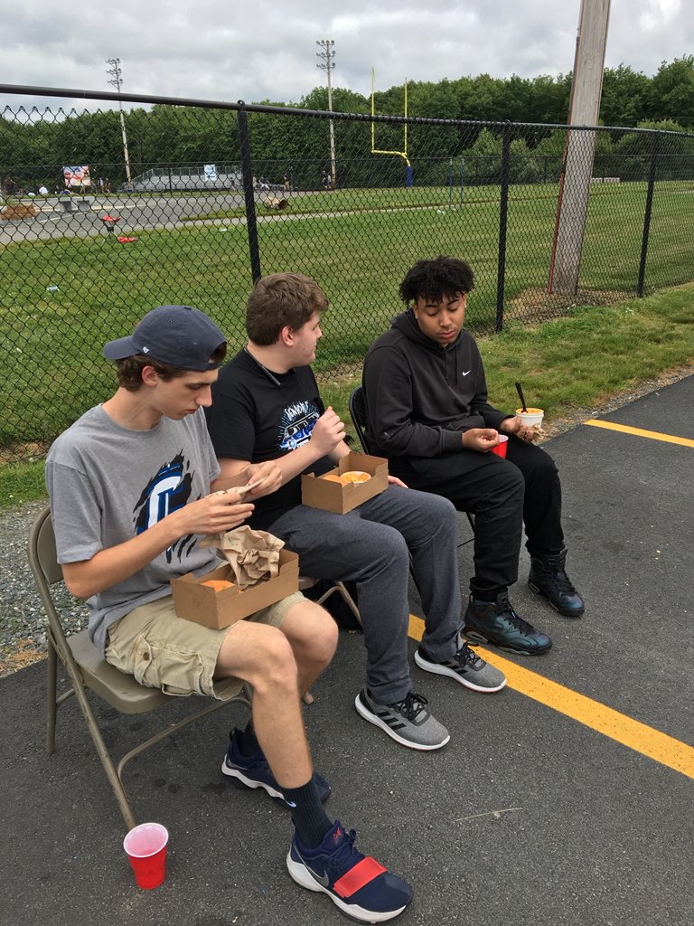 CHS Class Of 2018 tweet media