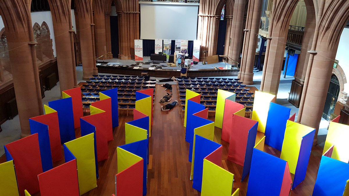 susan_scurlock's tweet photo. Almost ready for tomorrow!!! See you at @ScotEngineering @Leadersaward 2018 @PrimEngLise @PrimaryJo @EngProto @weirgroup @cakgmc @rafyouthengage @ClydeMarine @Vascutek https://t.co/qQTnNJjt1B