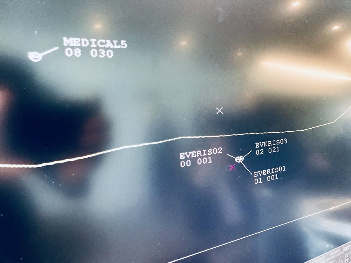 ENAIRE's tweet image. Así hemos visto por primera vez en España #drones integrados en sistema de control aéreo de @ENAIRE gracias a @everis y @AirMapIO #poweredbyAirMap

CUCO y MEDICALS son tráficos simulados 🎧 🚁 Más info sobre la demo de hoy en @gutma_org ➡️ bit.ly/2HoW19U